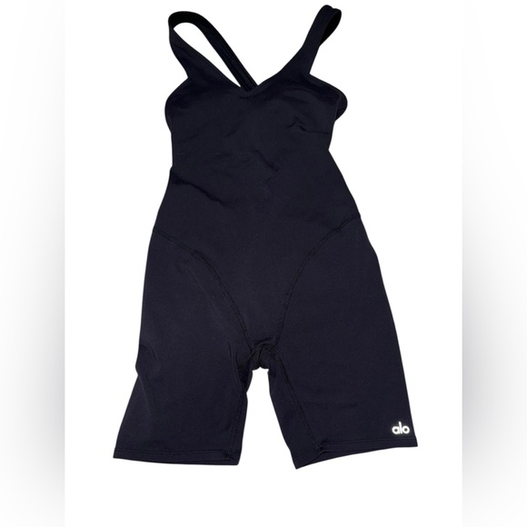 ALO Airbrush Real Onesie - Picture 6 of 8